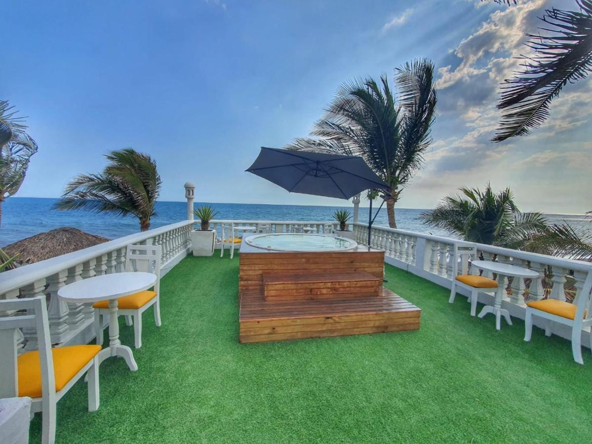 Hotel La Casona Beach El Guayabo Exterior foto